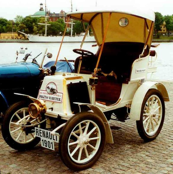 File:Locale RS6 Renault Voiturette 1901.jpg