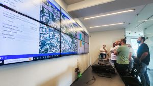 Locale RS6 Real-time bus tracking control room in Lebanon.jpg