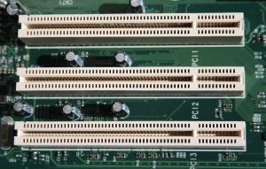 Locale RS6 PCI Slots Digon3.JPG
