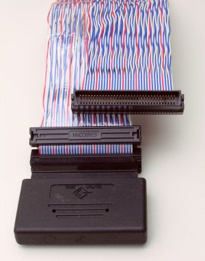 Locale RS6 Scsi intern hd68 lvd term.jpg