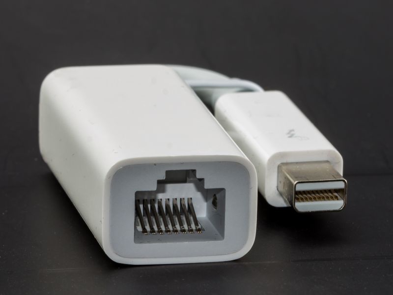 File:Locale RS6 Thunderbolt-Ethernet-Adapter by Apple-7286.jpg