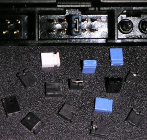 Locale RS6 Jumperblock-shunts.jpg