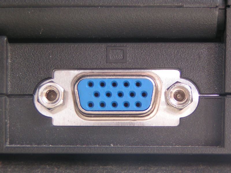 File:Locale RS6 SVGA port.jpg
