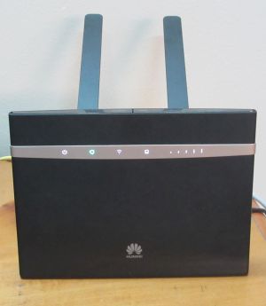 Locale RS6 Huawei 4G+ Modem.jpg