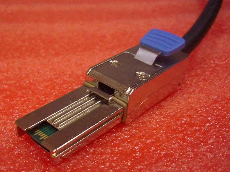 File:Locale RS6 SFF 8088.jpg