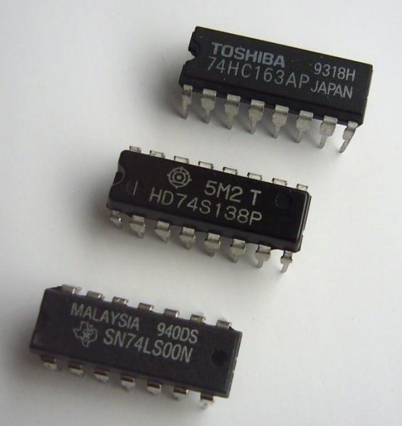 File:Locale RS6 74series logic ic.jpg