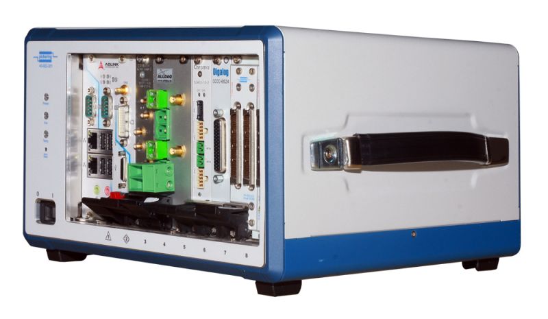 File:Locale RS6 PXI Chassis.jpg